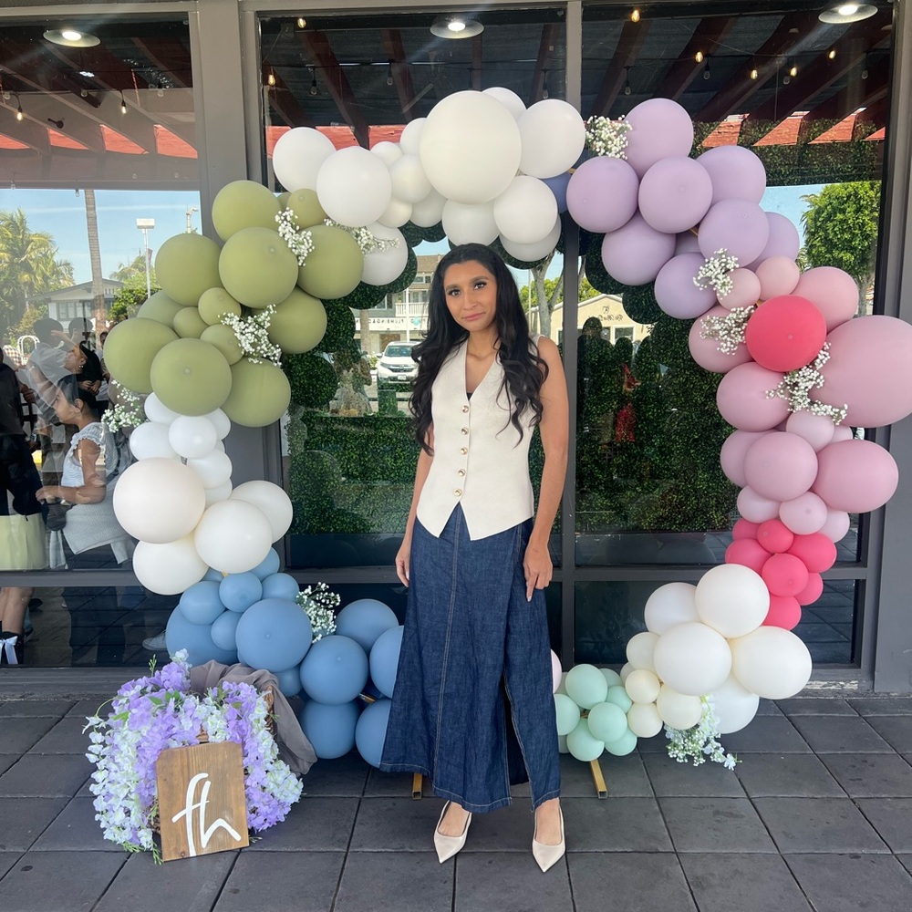 Meet your Posher, Clarisa